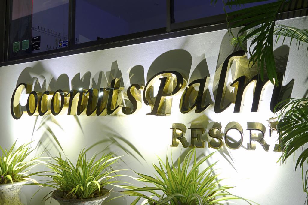 Coconutspalm Resort Maret Екстериор снимка